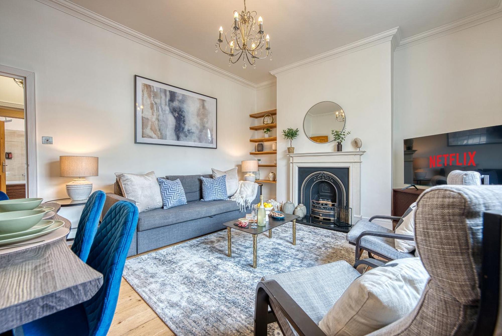 2 Bed Stunning Chic Modern Spacious Apt, Ocean Village, Southampton - Plenty Of Parking - By Blue Puffin Stays Buitenkant foto